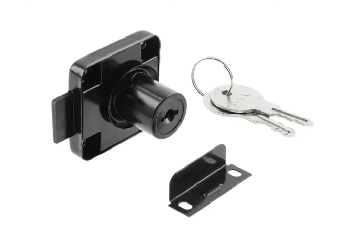 Zamek kwadrat 138 (chrom) stalowy mechanizm, klucz stalowy, czarny