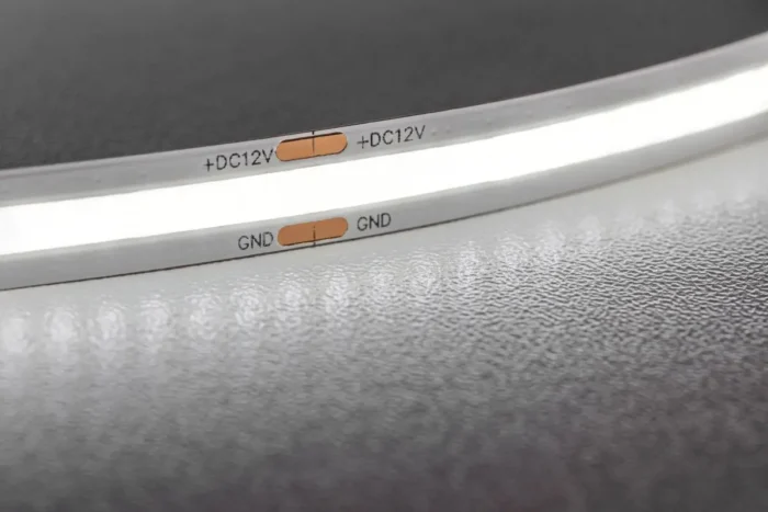 Taśma LED COB 12V, 480LED/m, 8mm, 11W/m, bez żelu, neutralny biały, 2x1m przewód mini amp - obrazek 3
